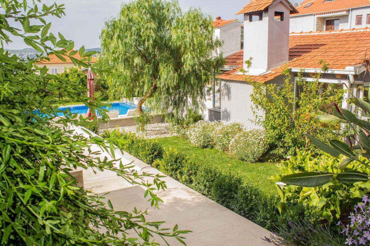 Apartment Soric Trogir Exterior photo